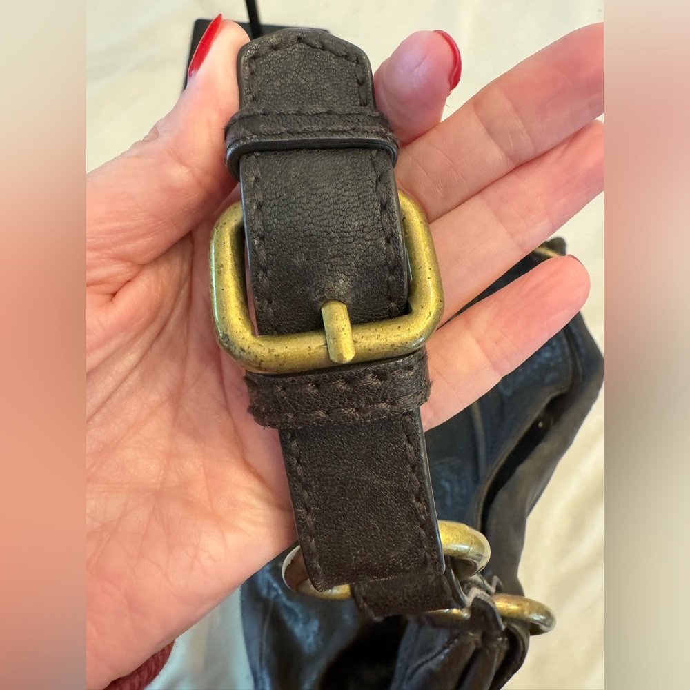 VTG! Fossil Foldover Shoulder Bag with Gold Accents - Picture 14 of 16